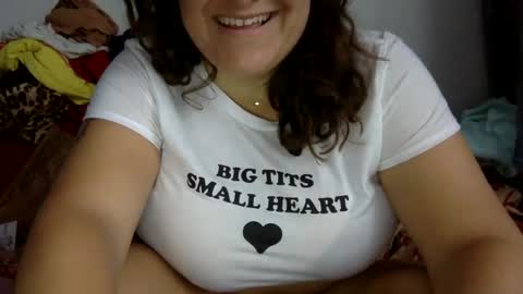 latinagoddess_isa online show from October 2025 10:38:01 PM