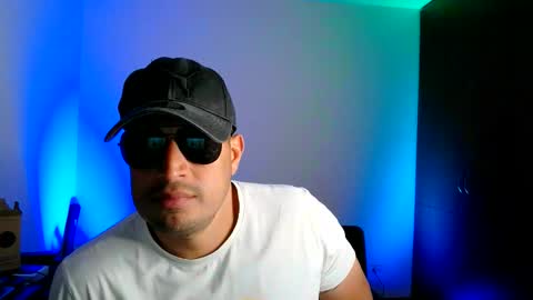 Latingogo online show from February 2026 03:07:01 AM