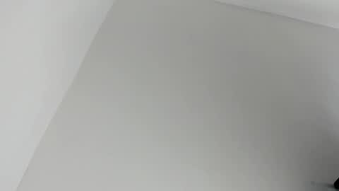 Zeus online show from March 2026 05:02:01 AM