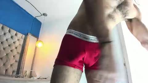 Snapshot of latinhotboys1 chatting on July 2026 05:33:02 AM Zeus online show from July 2026 05:33:02 AM