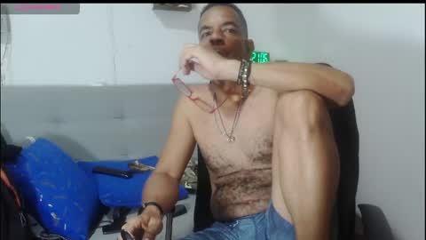 latinmartin254 online show from May 2026 01:56:01 AM