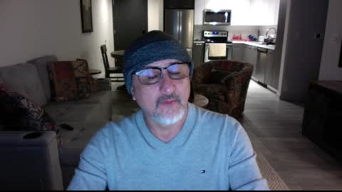 QS - INDEPENDENT MODEL online show from December 2024 03:29:02 AM