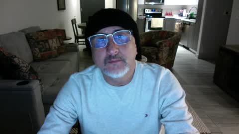 QS - INDEPENDENT MODEL online show from January 2025 02:44:02 AM