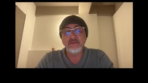 QS - INDEPENDENT MODEL online show from September 2025 01:17:01 AM