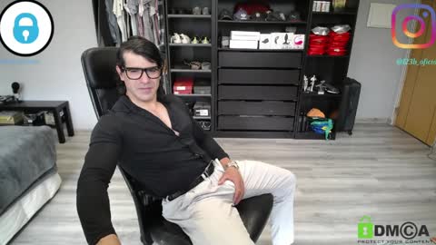 Snapshot of latino23bom chatting on April 2026 01:11:01 PM sam online show from April 2026 01:11:01 PM