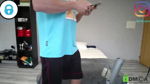 Snapshot of latino23bom chatting on April 2026 08:21:02 AM sam online show from April 2026 08:21:02 AM