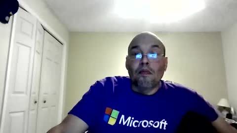 latinoinfla online show from December 2025 11:09:01 PM