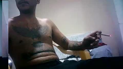 Snapshot of latinounder chatting on July 2026 03:33:01 AM latinounder online show from July 2026 03:33:01 AM