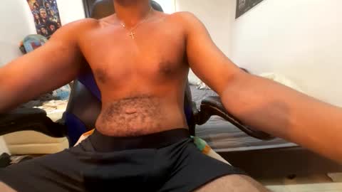 latinpecs69 online show from May 2026 10:15:02 PM
