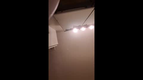 latravenmoten online show from March 2026 02:46:02 PM