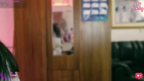 laujgray online show from March 2026 05:45:02 AM