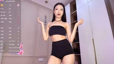 Snapshot of laumalove chatting on July 2026 03:34:02 AM Lauma online show from July 2026 03:34:02 AM