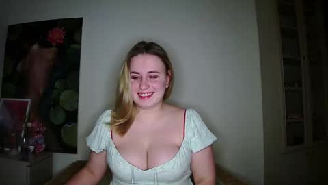 Snapshot of laura__nelson chatting on February 2026 11:53:02 PM Laura Nelson online show from February 2026 11:53:02 PM