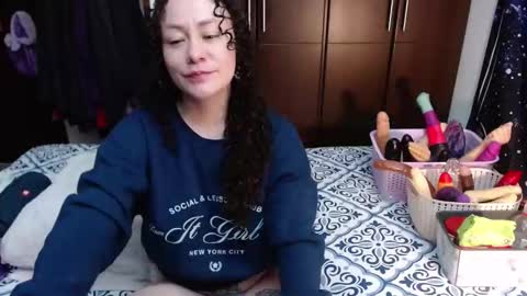 Snapshot of laura_anal_ chatting on September 2025 08:13:02 PM Wen online show from September 2025 08:13:02 PM