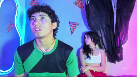 Snapshot of laura_and_kevin chatting on October 2025 03:34:01 PM laura_and_kevin online show from October 2025 03:34:01 PM