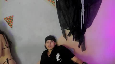 Snapshot of laura_and_kevin chatting on November 2025 02:38:02 PM laura_and_kevin online show from November 2025 02:38:02 PM