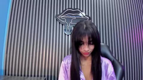Snapshot of laura_aristizabal_19 chatting on February 2025 04:20:02 PM Laura online show from February 2025 04:20:02 PM