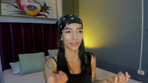 Laura online show from March 2026 12:27:02 PM