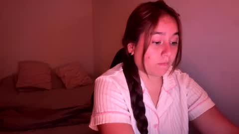 laura online show from April 2026 01:14:01 AM