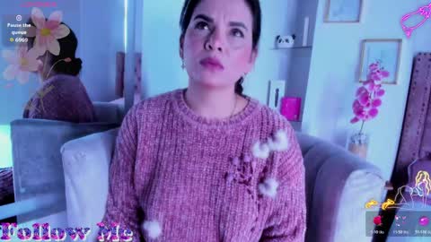 Snapshot of laura_hotties chatting on May 2026 01:19:01 PM laura hotties online show from May 2026 01:19:01 PM