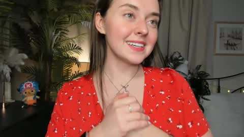 Snapshot of laura_mutti chatting on May 2026 04:01:02 PM Samantha online show from May 2026 04:01:02 PM
