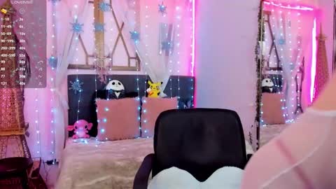 Kate  online show from February 2026 12:08:01 PM