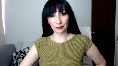 Snapshot of laura_pervert_ chatting on June 2026 10:10:01 PM Laura online show from June 2026 10:10:01 PM