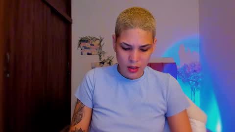 Laura Rose online show from January 2026 08:23:01 PM