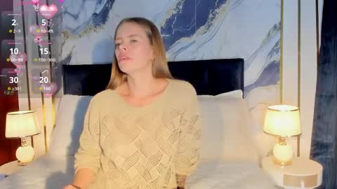 Laura Blue online show from May 2026 08:43:02 PM