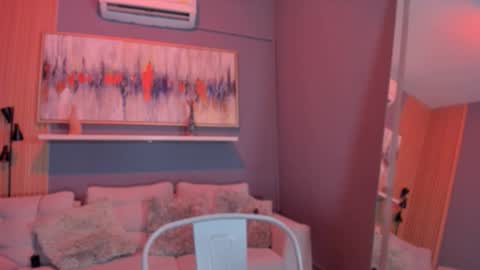 Lau online show from September 2025 12:09:02 PM