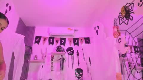 Lau online show from October 2025 12:06:02 PM
