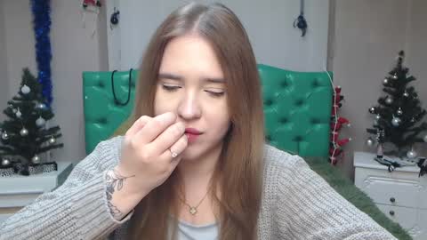 LauraHlot online show from December 2024 10:55:01 PM