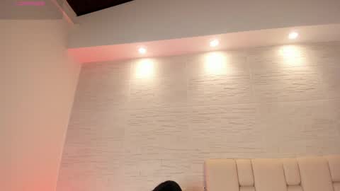 Snapshot of laurakane_ chatting on April 2026 11:37:02 AM laura kane online show from April 2026 11:37:02 AM