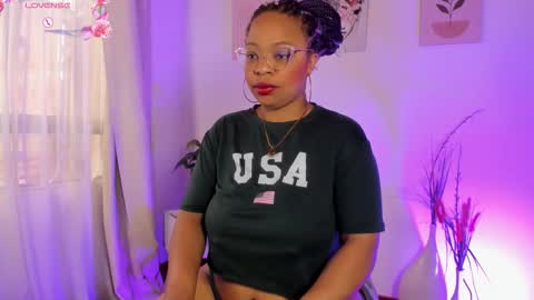 Laurita Aries  online show from November 2025 02:40:02 PM