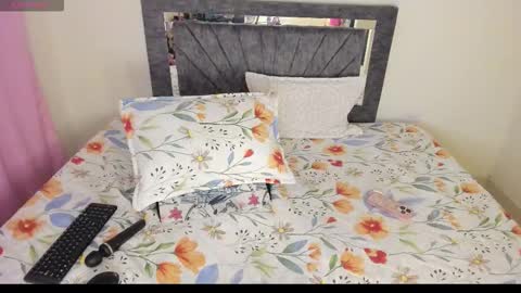 laurasofia01 online show from March 2026 01:45:01 AM