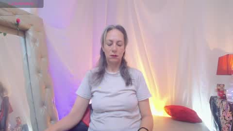 Snapshot of laurasofia45 chatting on July 2026 08:10:01 AM Laura Sofia online show from July 2026 08:10:01 AM