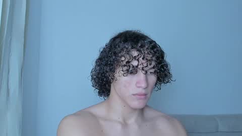 Snapshot of laureent__ chatting on February 2025 03:41:02 AM Laureent online show from February 2025 03:41:02 AM