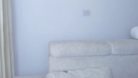 Snapshot of laureent__ chatting on February 2025 11:16:02 AM Laureent online show from February 2025 11:16:02 AM