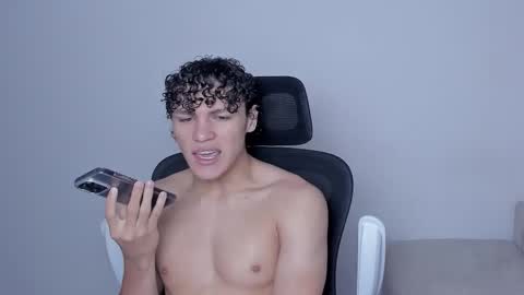 Snapshot of laureent__ chatting on November 2025 05:56:01 PM Laureent online show from November 2025 05:56:01 PM