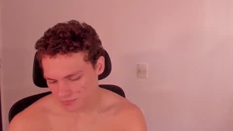 Laureent online show from March 2026 09:18:01 PM