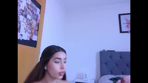 Lauren Clauz online show from February 2026 04:28:02 PM