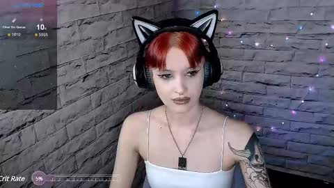 Snapshot of lauren_raquel chatting on February 2025 06:55:01 PM Eva online show from February 2025 06:55:01 PM