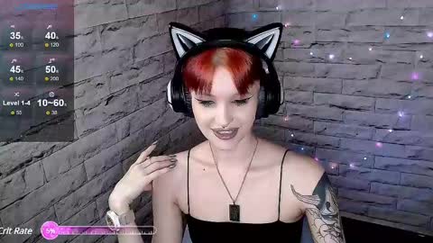 Snapshot of lauren_raquel chatting on February 2025 06:09:01 PM Eva online show from February 2025 06:09:01 PM