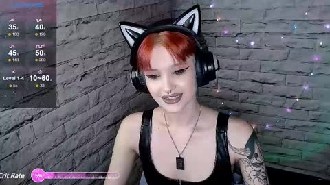 Snapshot of lauren_raquel chatting on February 2025 05:37:01 PM Eva online show from February 2025 05:37:01 PM