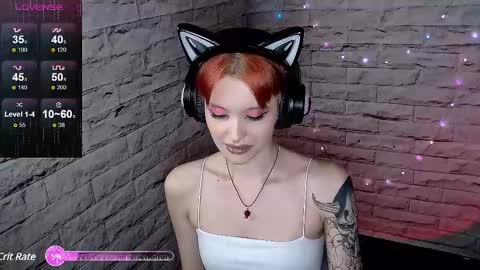 Snapshot of lauren_raquel chatting on February 2025 06:53:01 PM Eva online show from February 2025 06:53:01 PM