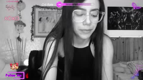 Lauren online show from December 2024 11:33:02 PM