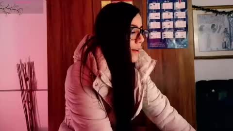 Lauren online show from February 2026 02:32:01 AM