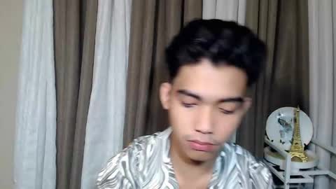 laurence_cuttieguyhere online show from March 2026 06:14:02 PM