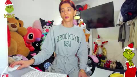 SF online show from December 2025 05:09:01 PM