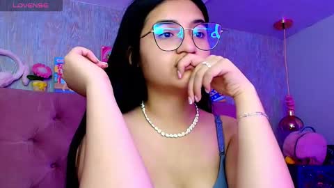 Laurene online show from January 2026 05:12:01 AM